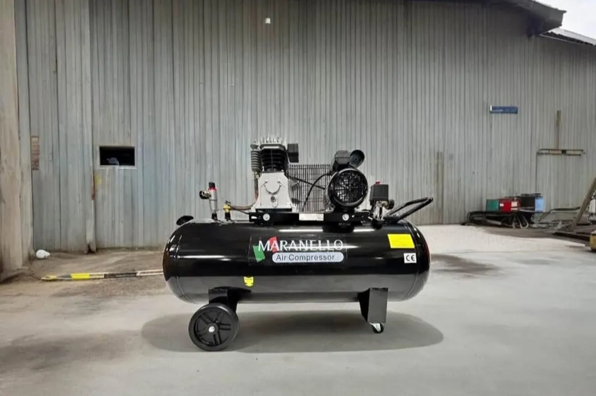 200 liter air compressor 230v