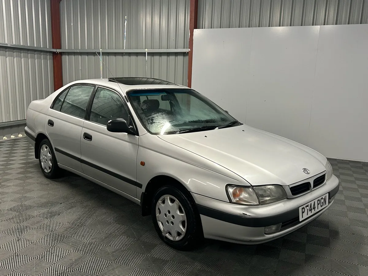 1996 Toyota Carine E GLI - Image 1