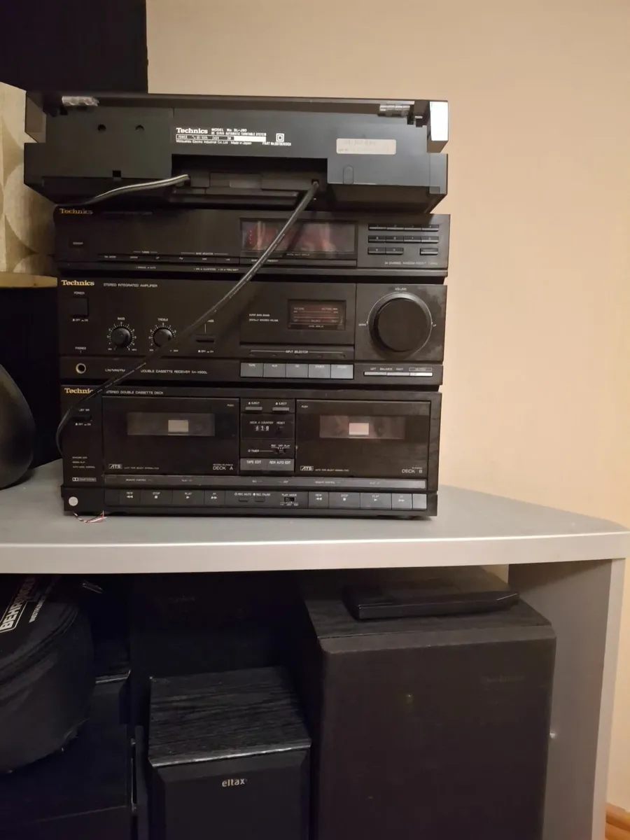 radio and record player set - Image 1