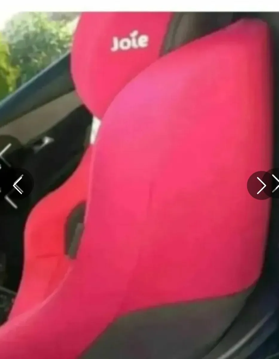 Joie swivel 360° car seat - Image 1