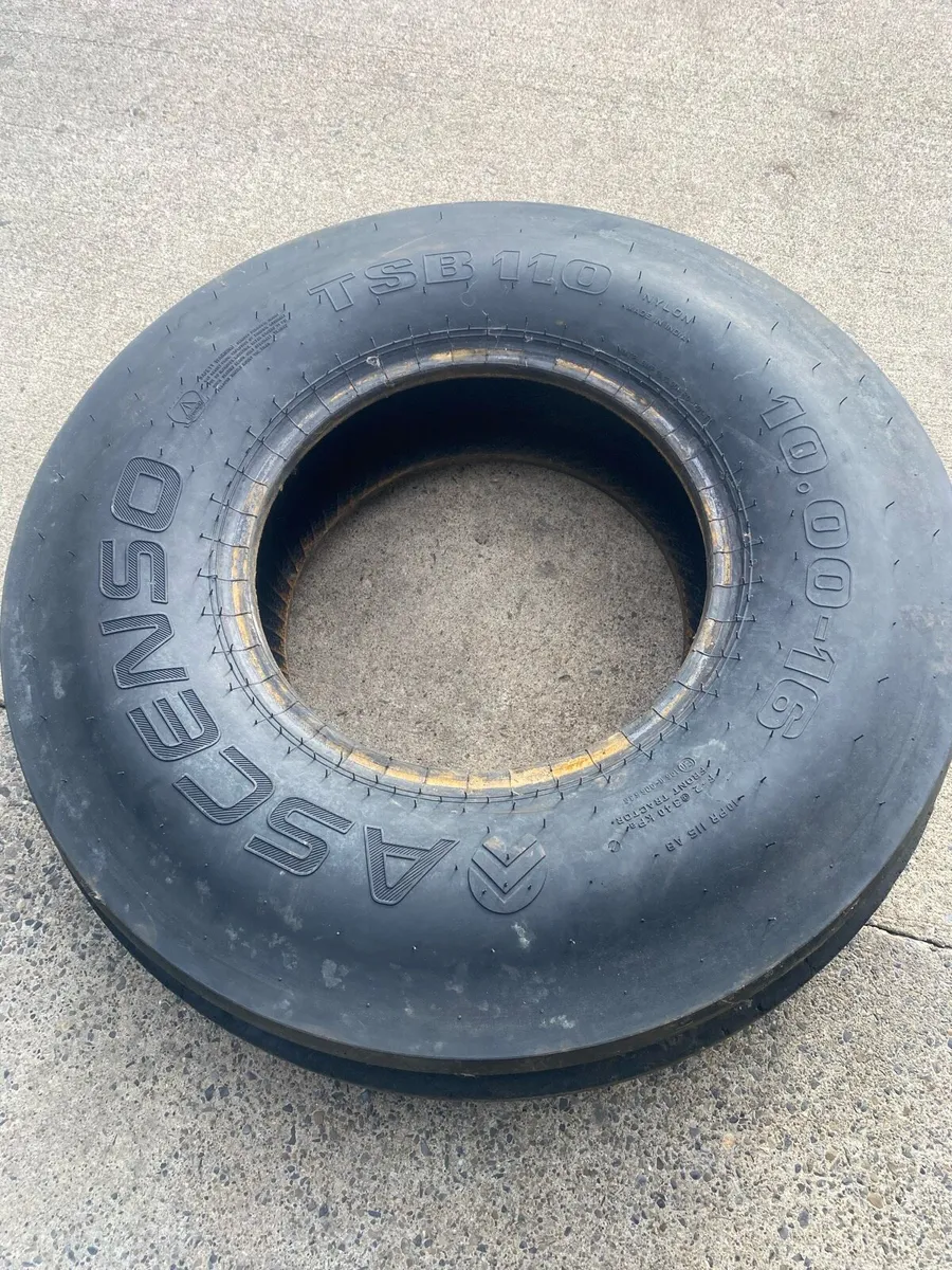10.00-16 tyre - Image 3