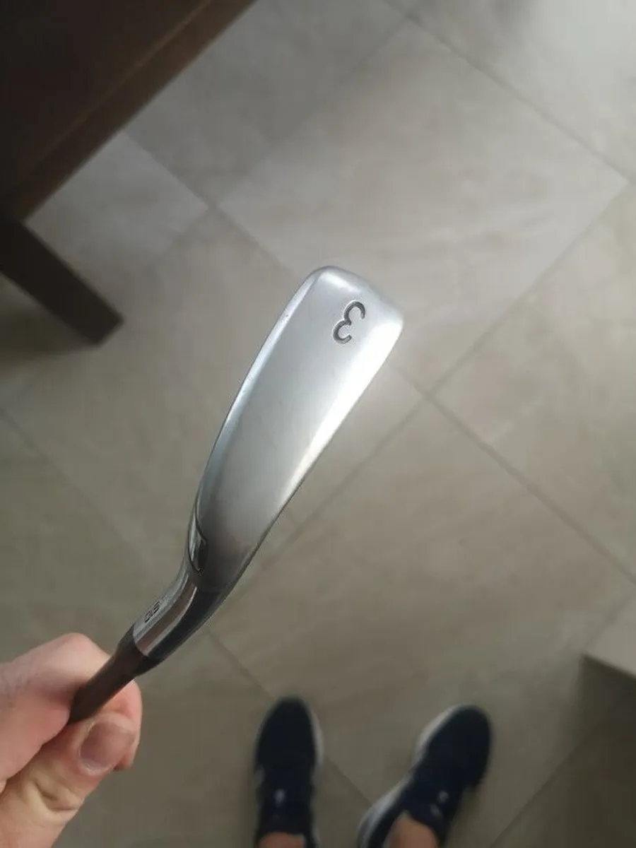 titleist u510 hybrid iron - Image 2