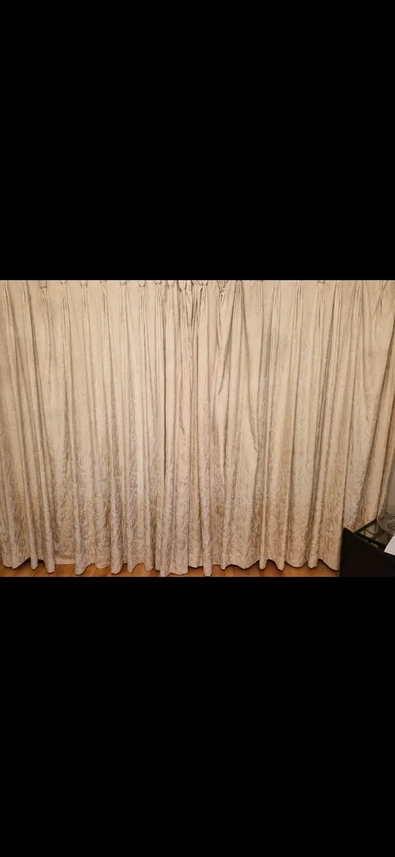 Full lengh curtains, poles & tie backs - Image 2