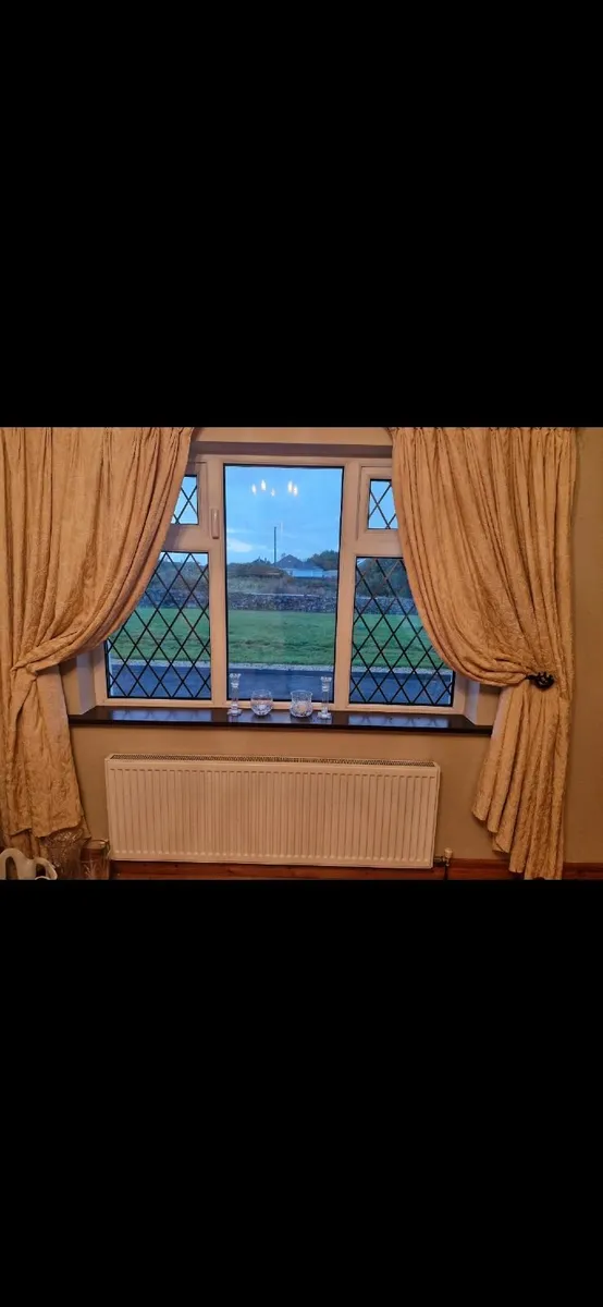 Full lengh curtains, poles & tie backs - Image 3