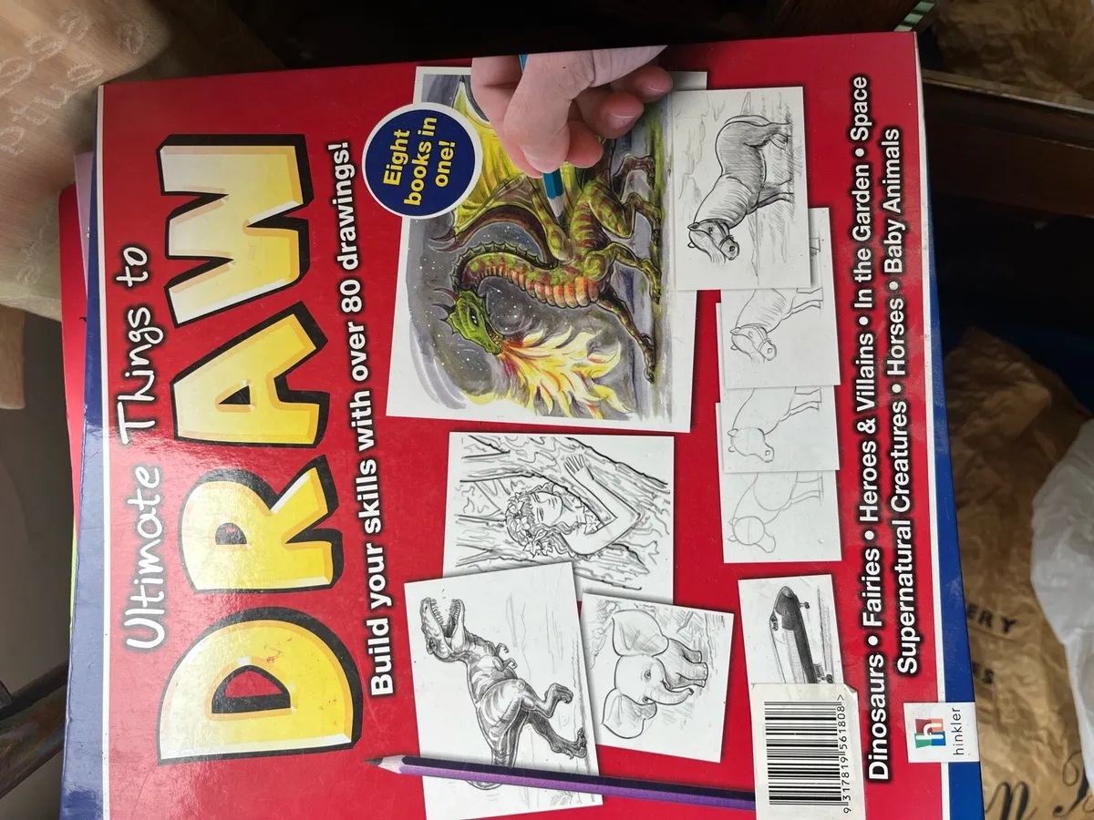 Children’s books and game - Image 2