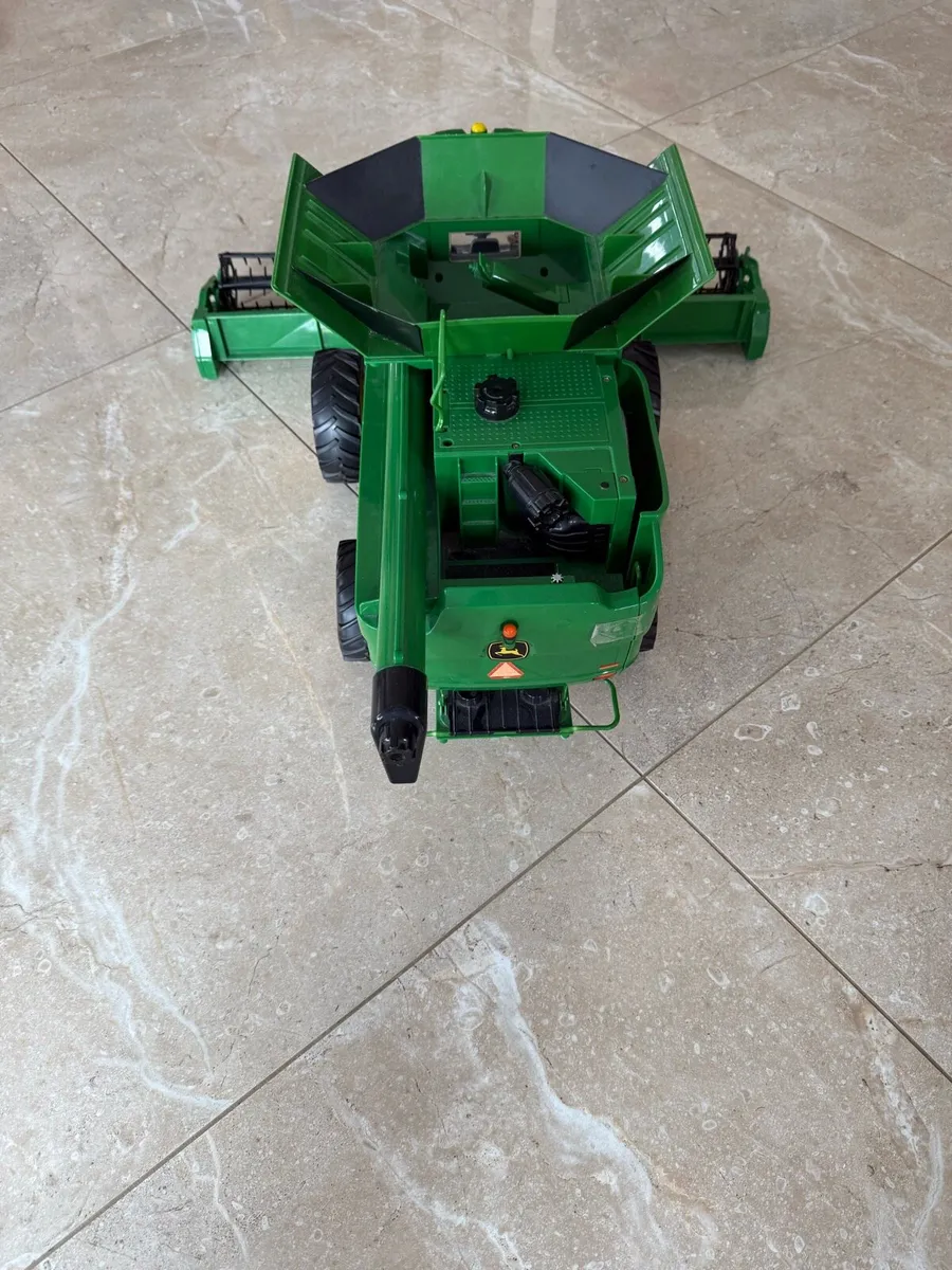 Combine - Image 3