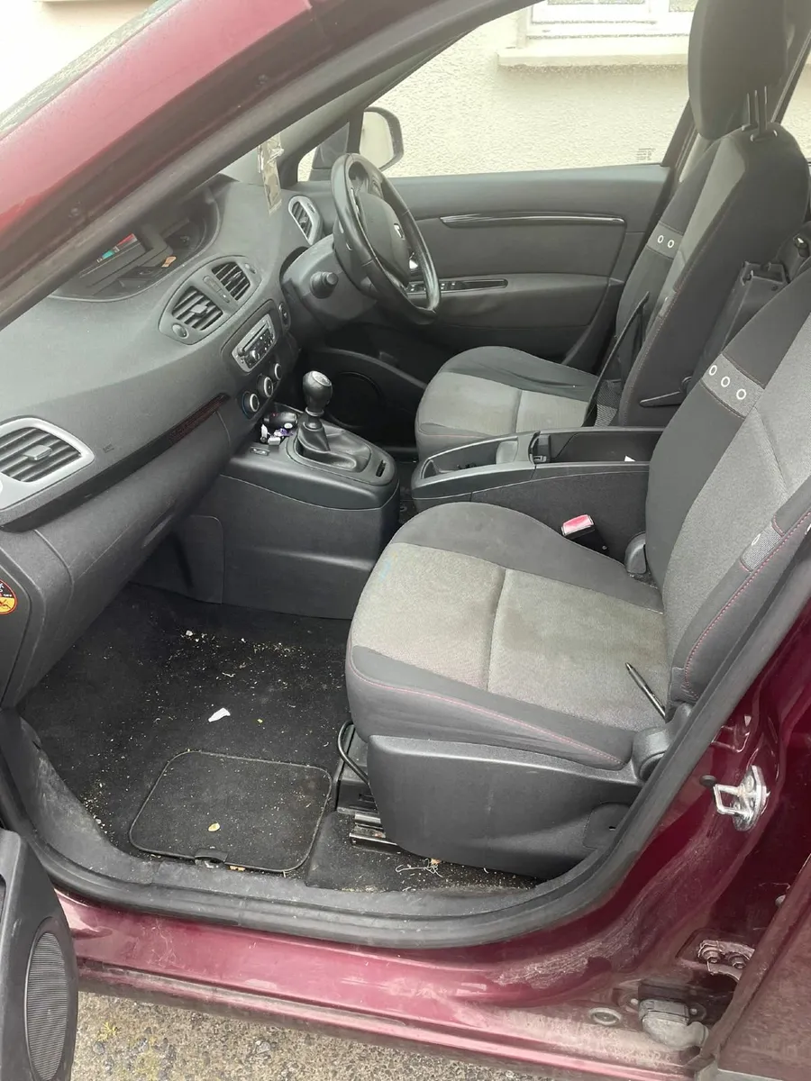 Renault Scenic 2013 - Image 3