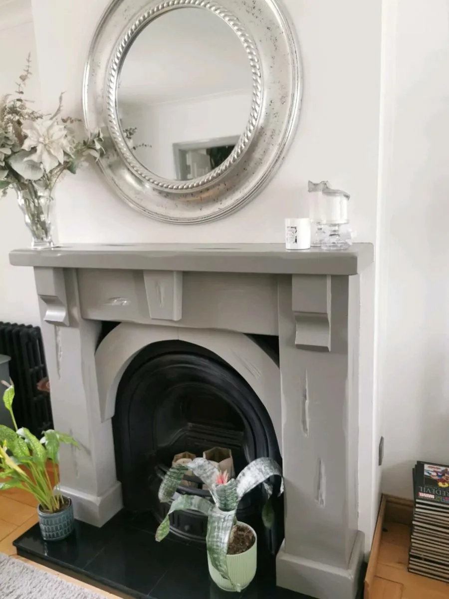 Fire place - Image 1