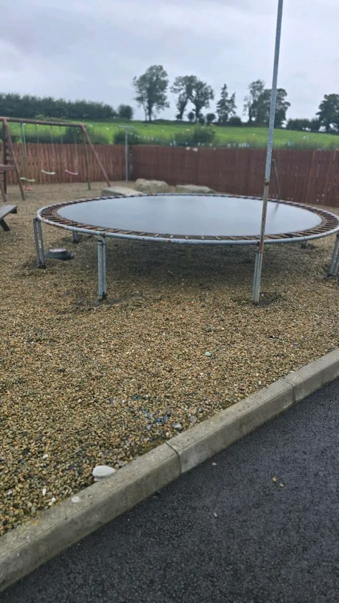 13ft Trampoline - Image 1