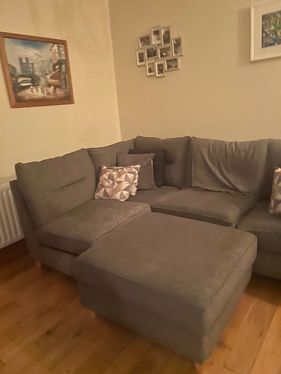 Sofa - Image 4