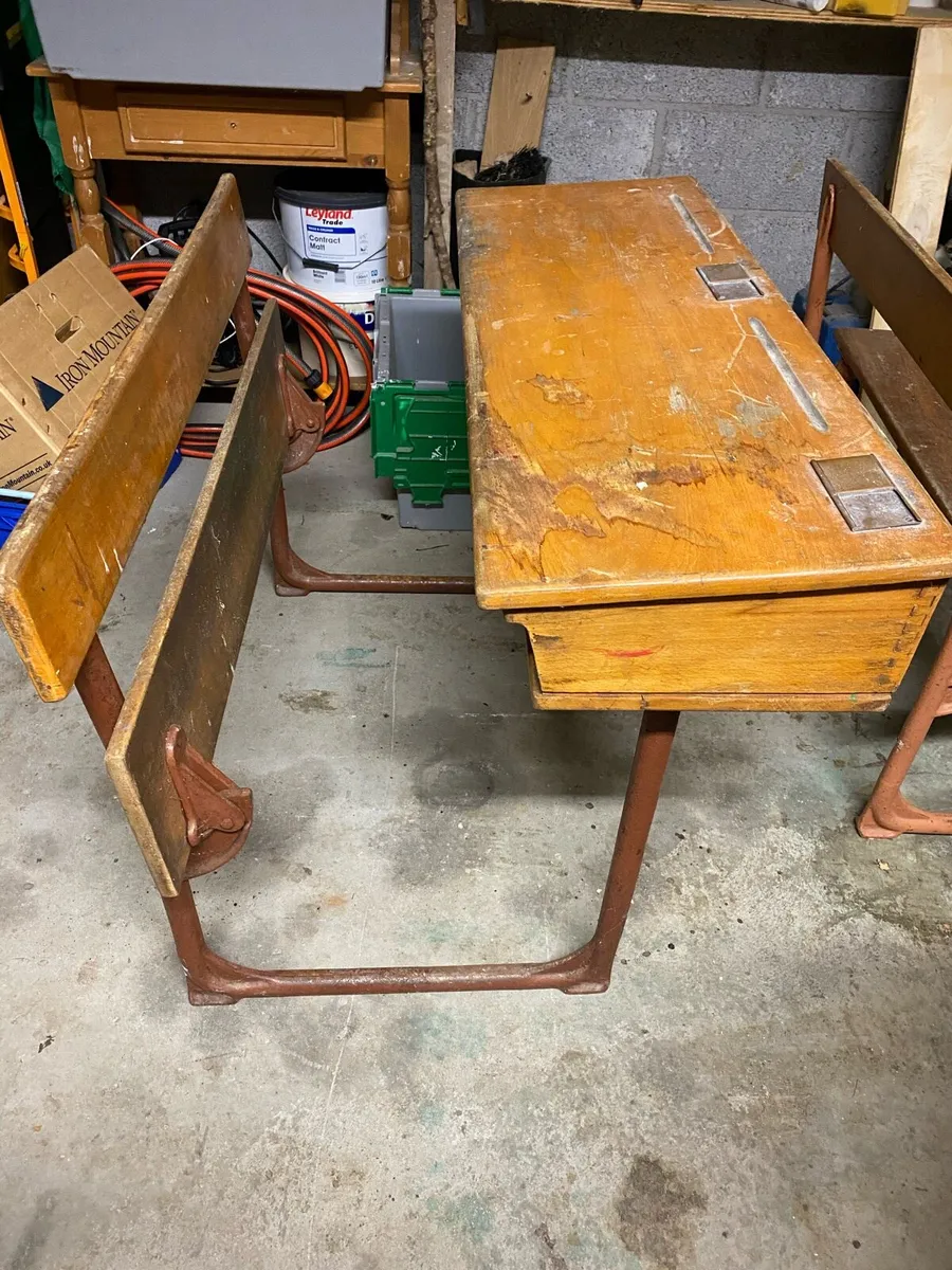 Old school desks - Image 2
