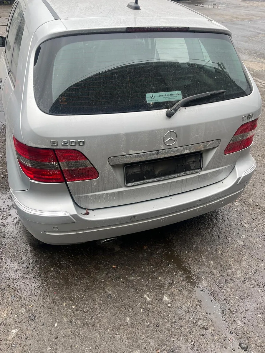 Mercedes B200 CDI FOR BREAKING - Image 2