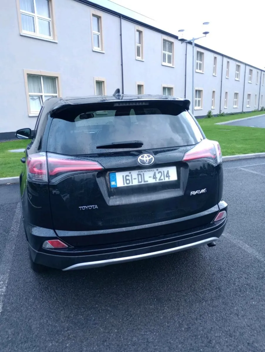 Toyota Rav 4 - Image 3