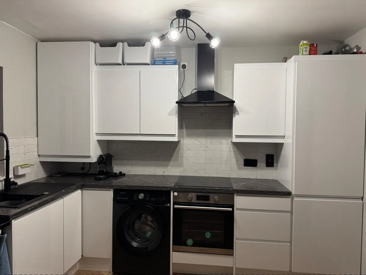 Kitchen - Image 1