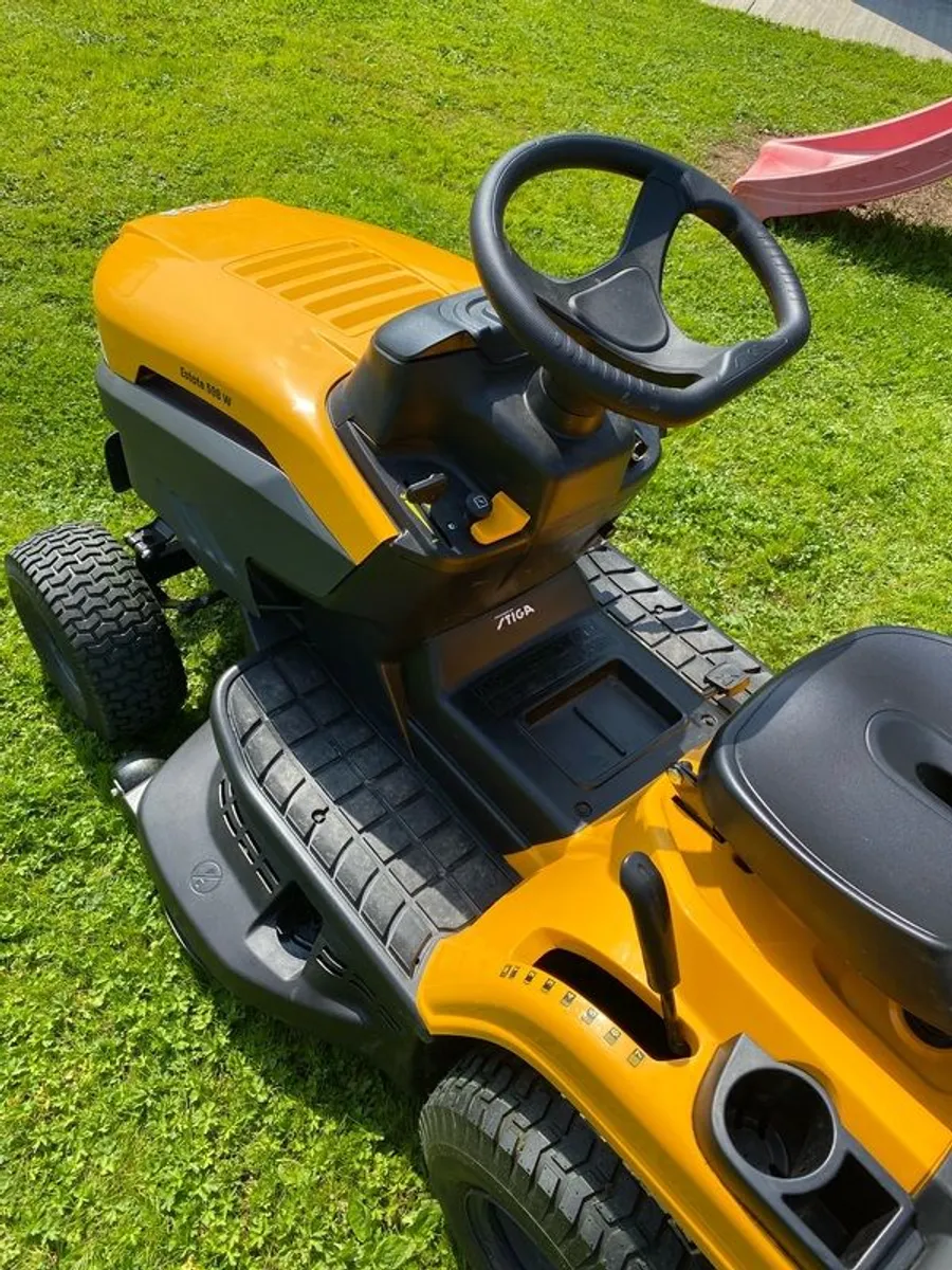 Stiga estate 598w ride on mower. - Image 4
