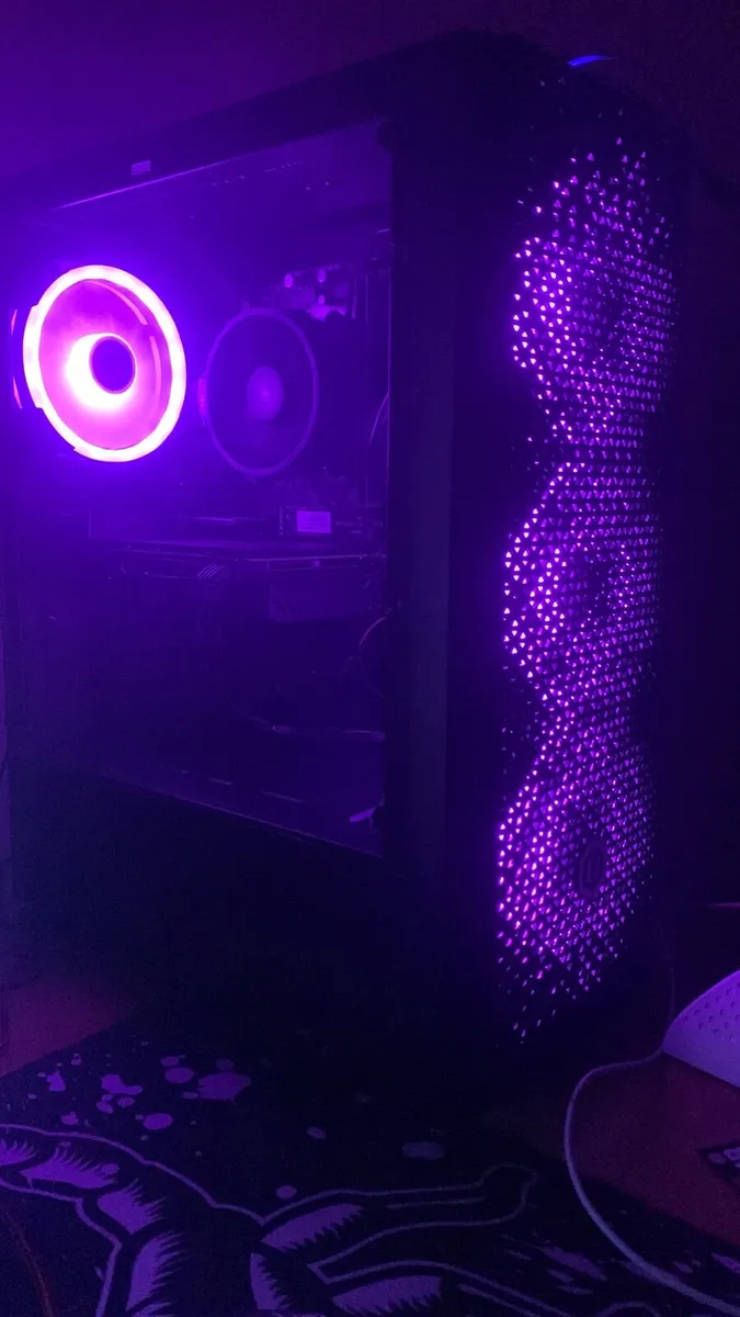 Gaming PC/Desktop - Image 1