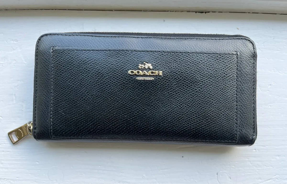 Coach Black wallet-in good condition - Image 1