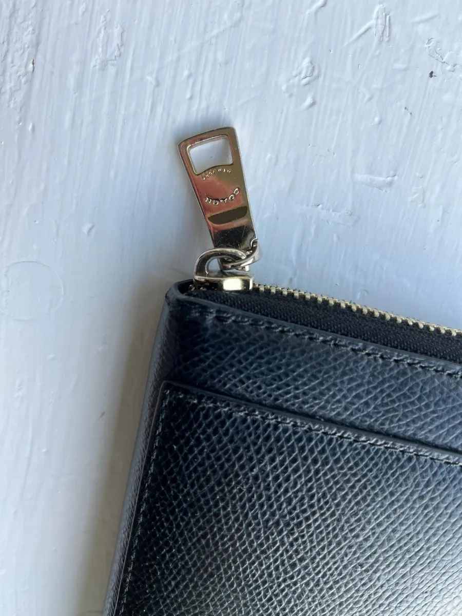 Coach Black wallet-in good condition - Image 2