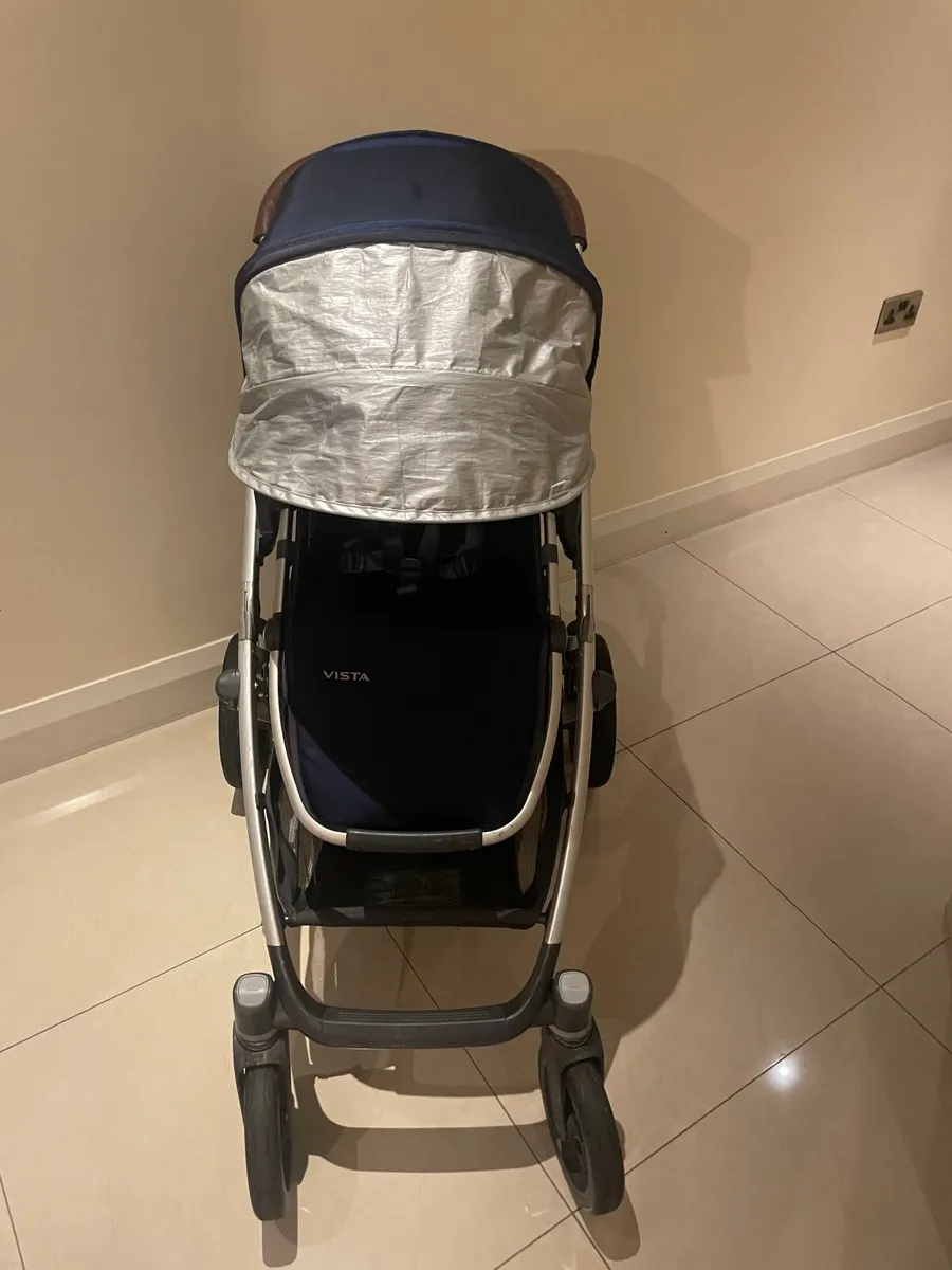 Uppababy vista travel system - Image 4