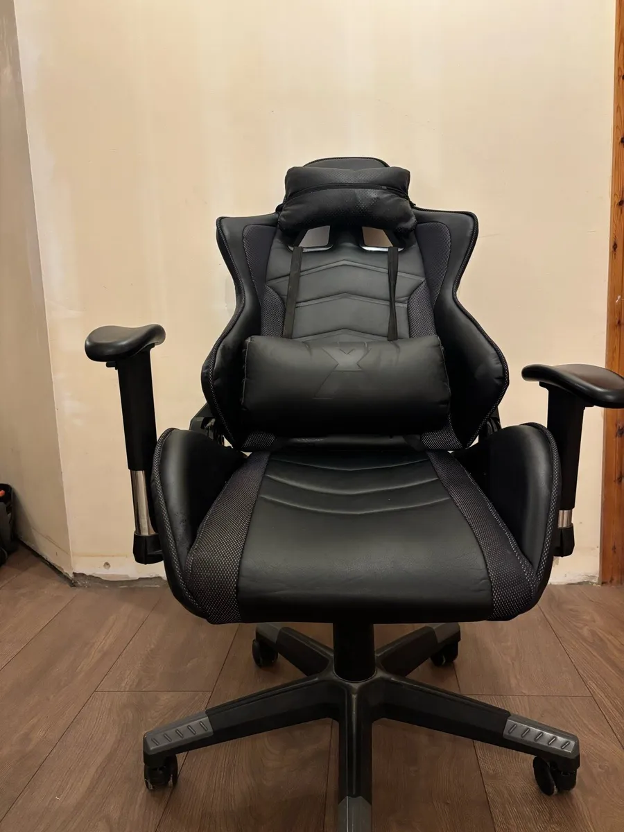 X rocker gaming chair - Image 2