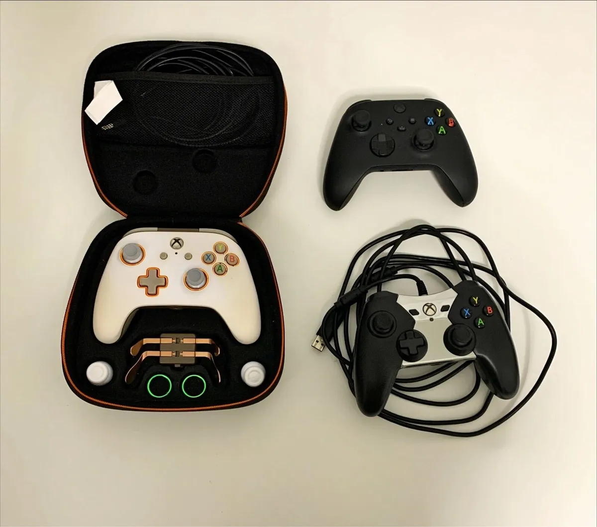Xbox Series X Bundle - Image 2