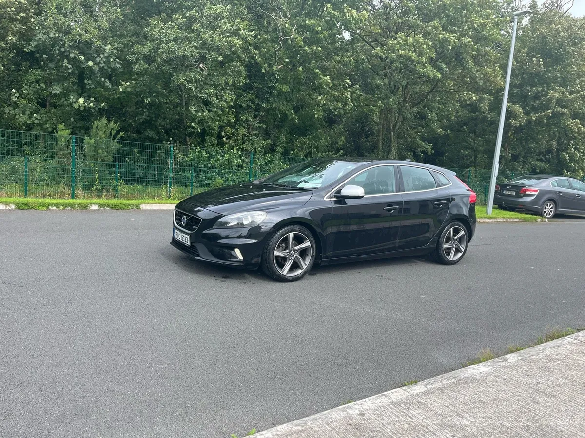 2015 Volvo s40 (R-Line) (new 2 year nct+tax) - Image 1