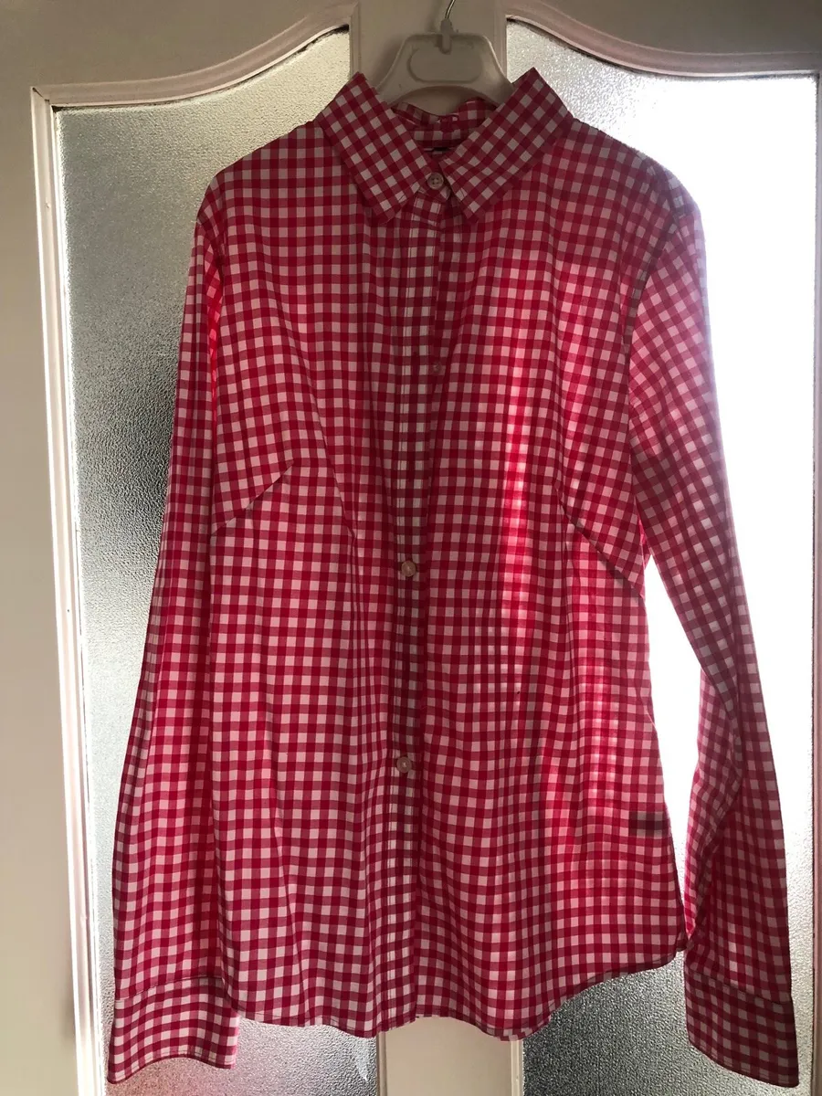 Ladies stunning shirt size 8 €10 - Image 1