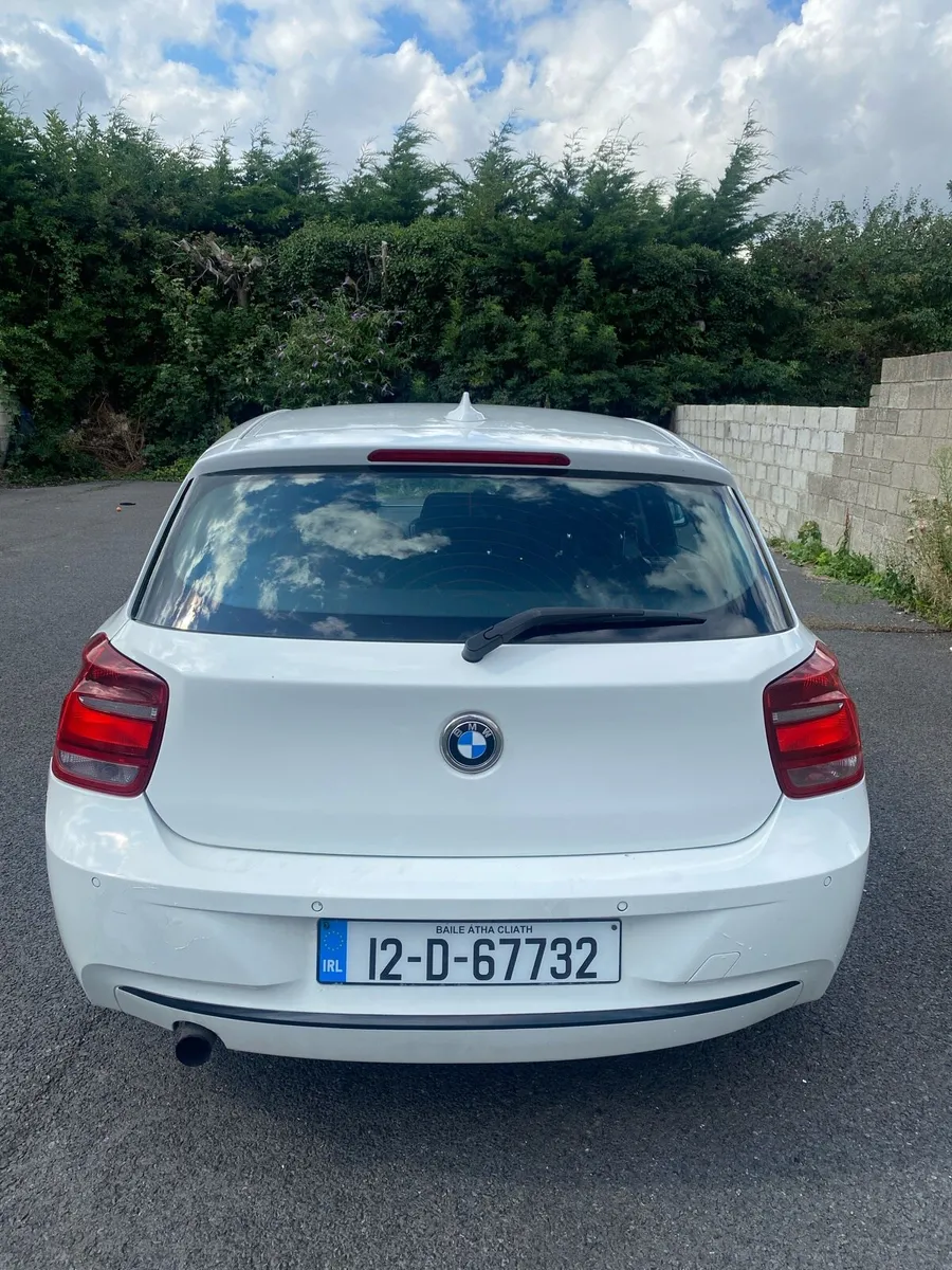 BMW 1 series 2012 - Image 2