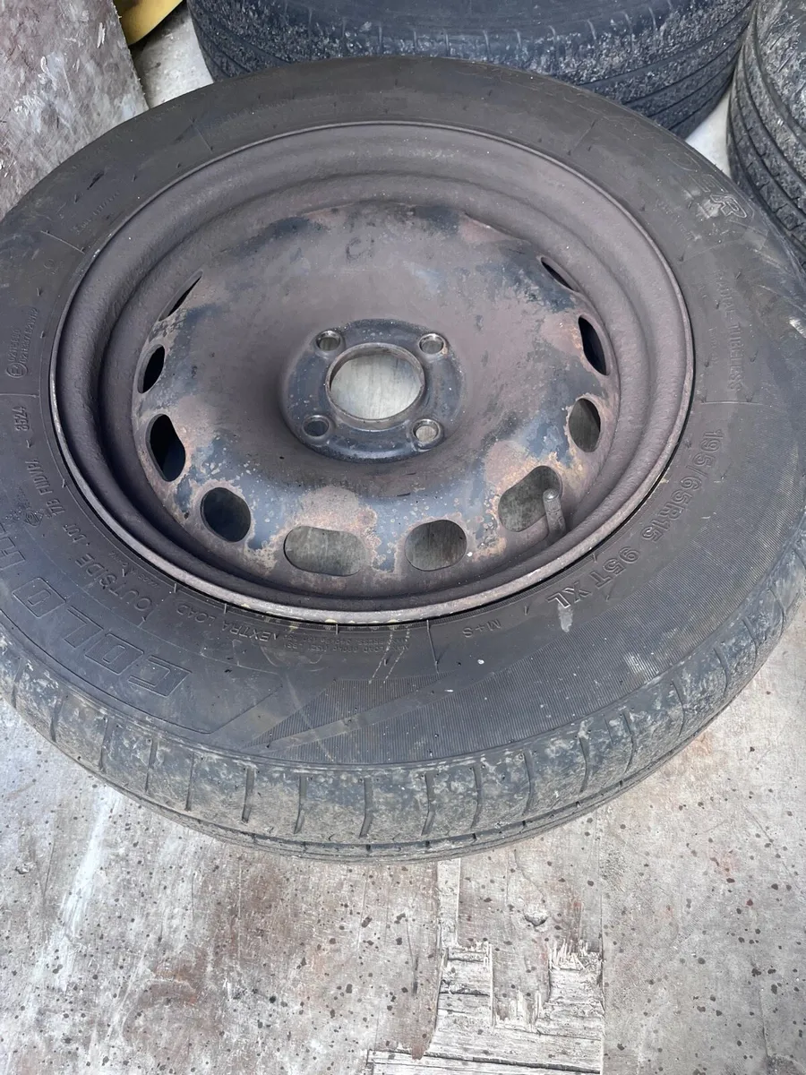 Tyres R15 - Image 1