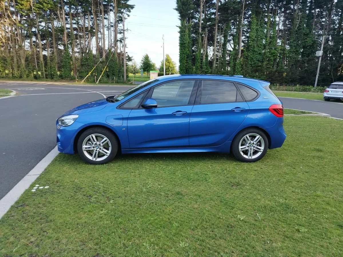 BMW 2-Series 2017 - Image 4