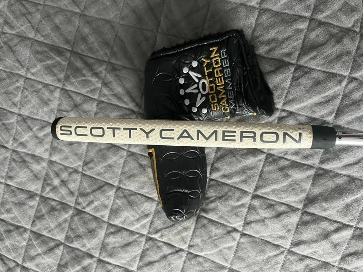 Scotty Cameron Studio Design 3.5 1st of 500 - Image 2