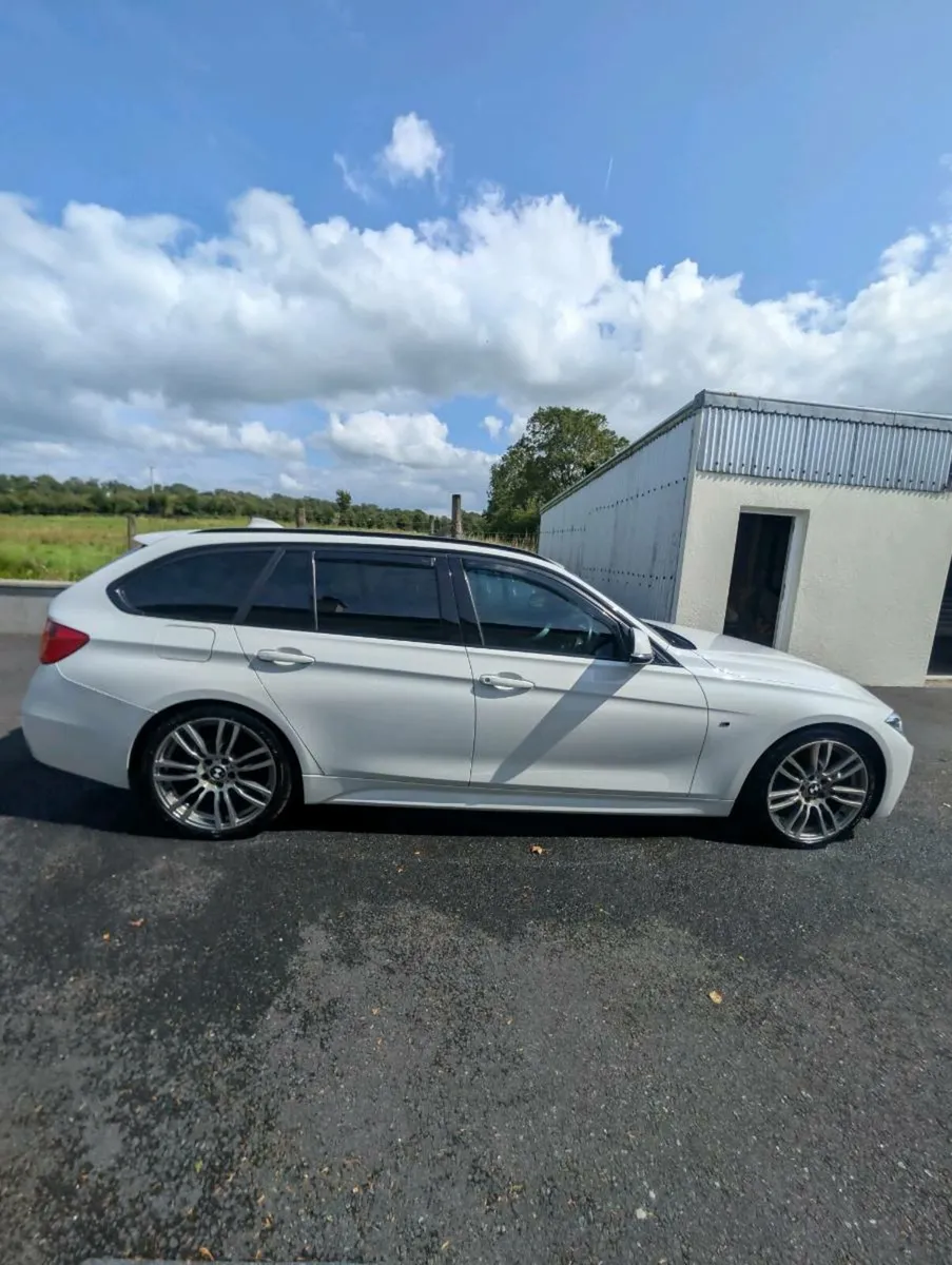 BMW 3 Series MSport Estate - Image 3