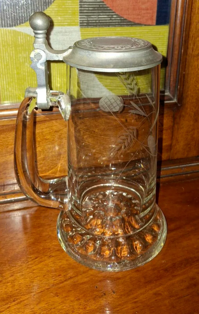 Engraved Glass Beer Mug - Image 3