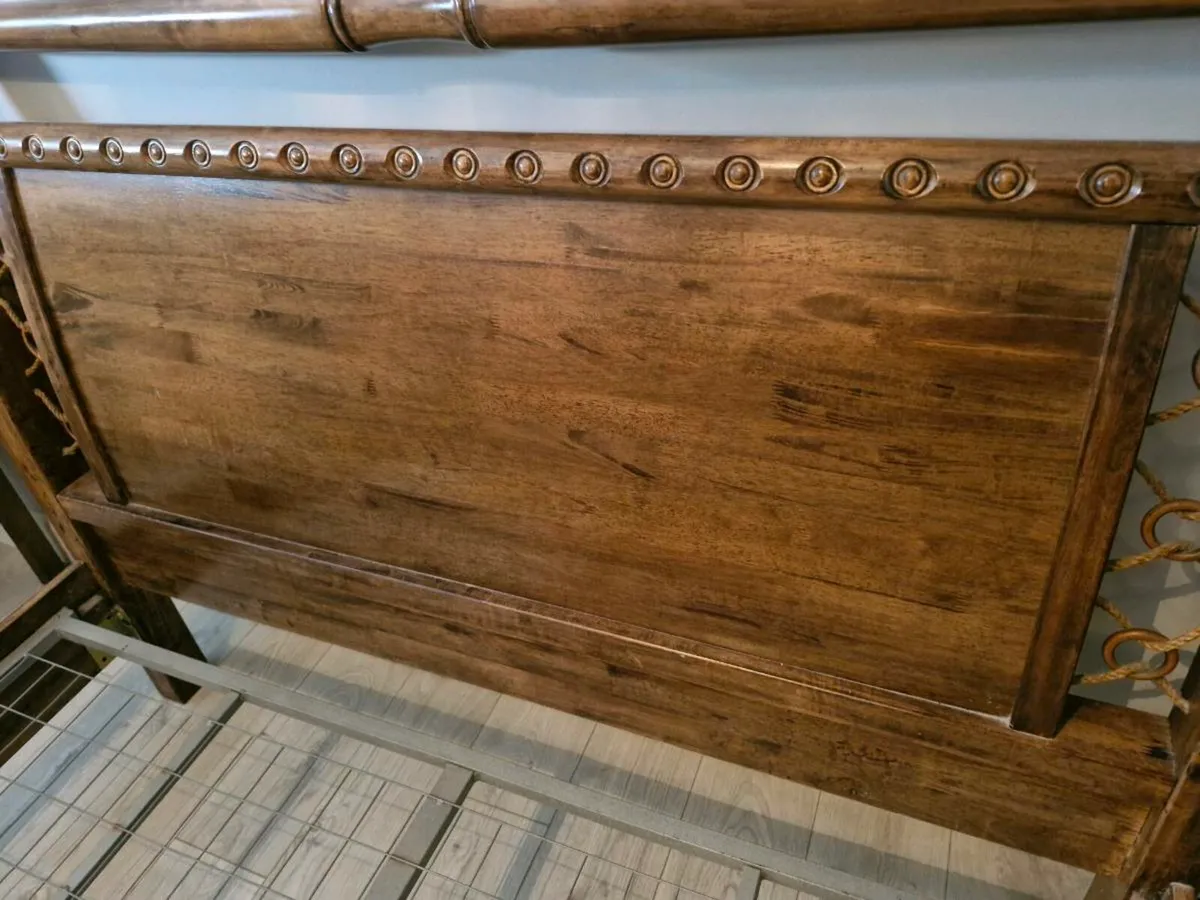 Bed frame - Image 2