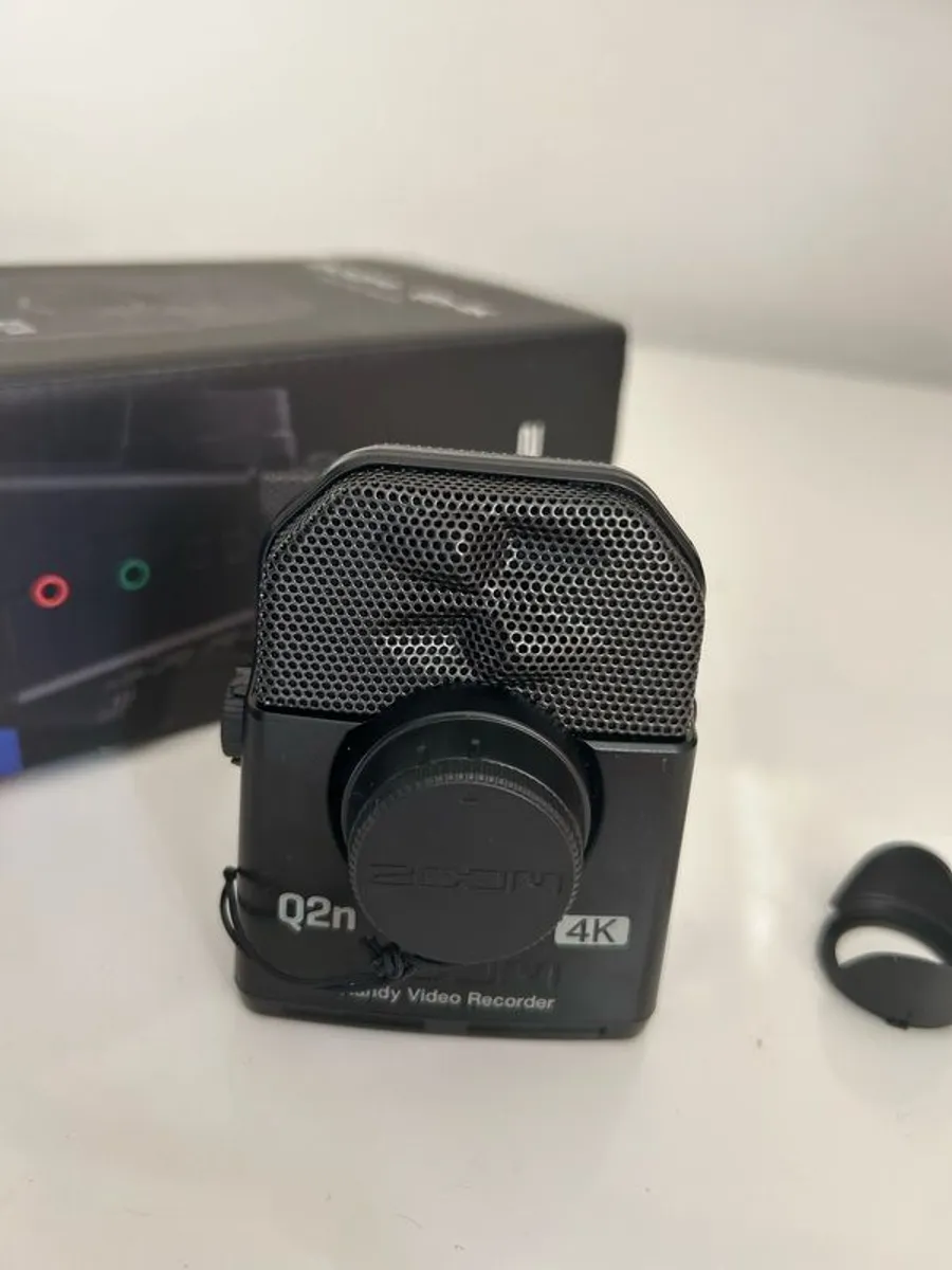Zoom Q2n - 4k Video/Audio camera - Image 2