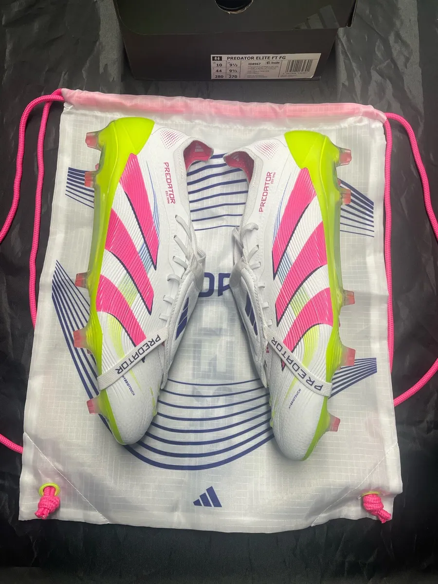 Adidas Predator football boots - Image 3