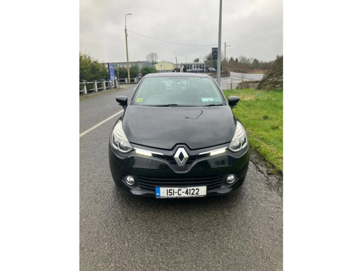 Renault Clio IV DYNAMIQUE 1.2 PET 7 4DR PETROL - Image 2