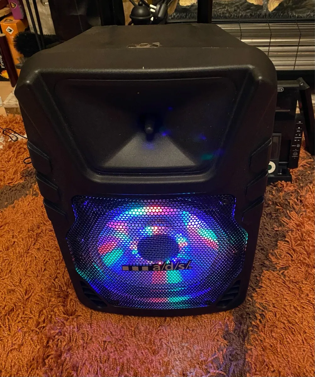 A/D/S Trolley Speaker, 180 Watts, with Lights Effe - Image 1