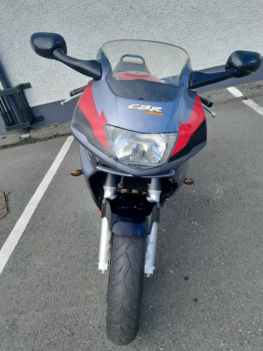 Honda Cbr600f f3 1998 - Image 3