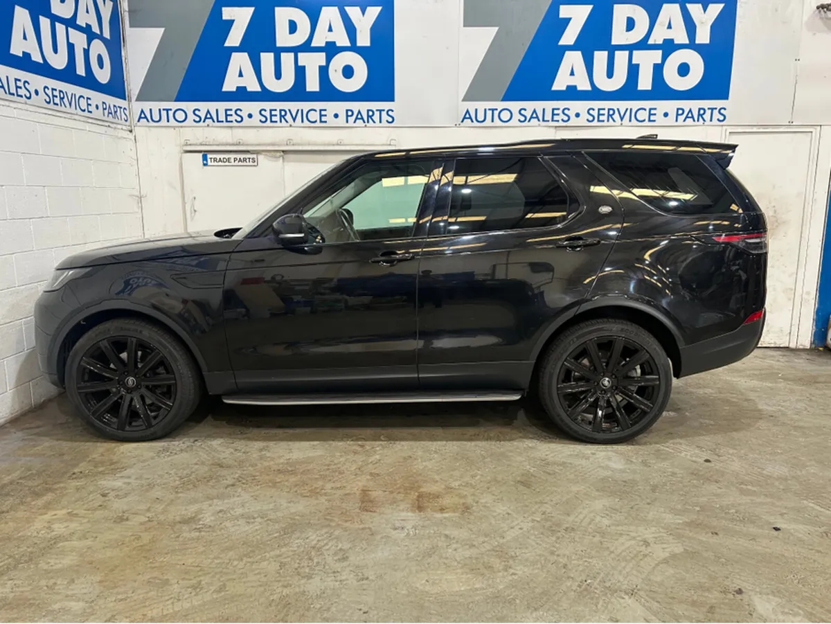 Land Rover Discovery 2.0 TD4 S 180PS 5DR AUTO - Image 4