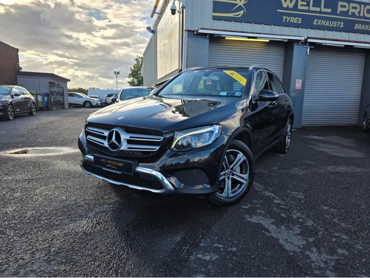 Mercedes-Benz GL-Class 220 D 4MATIC 5DR AUTO - Image 1