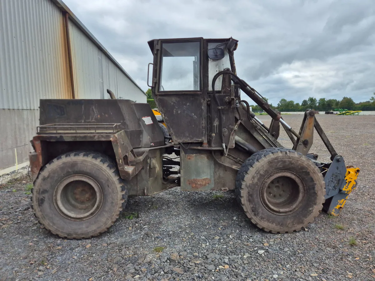 JCB 410M-1C - Image 3