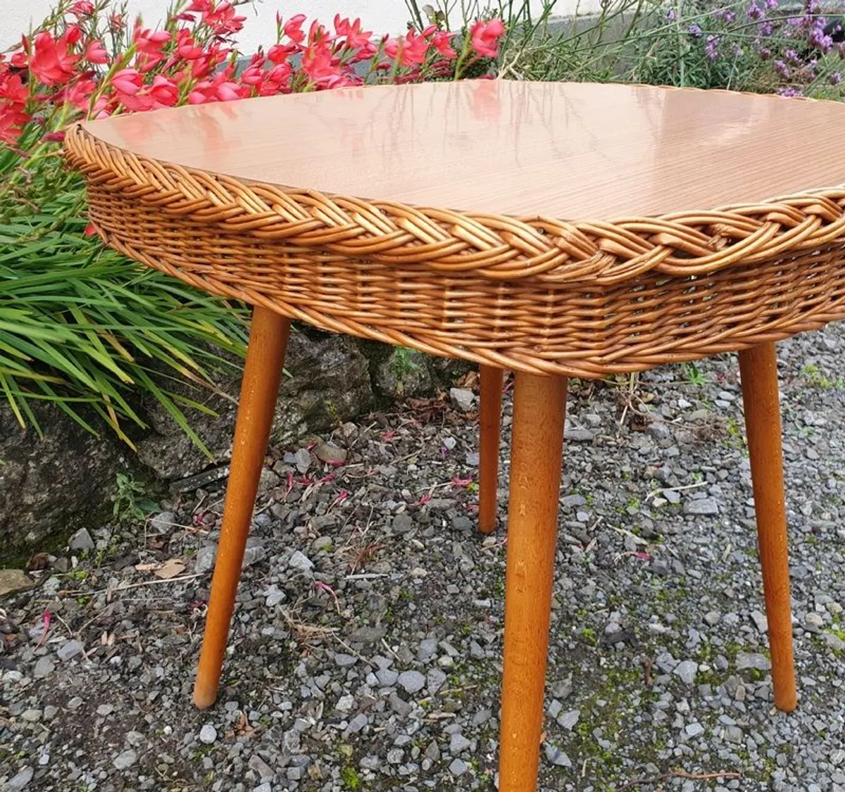 Very Rare Mid Century Wicker Table - Image 1