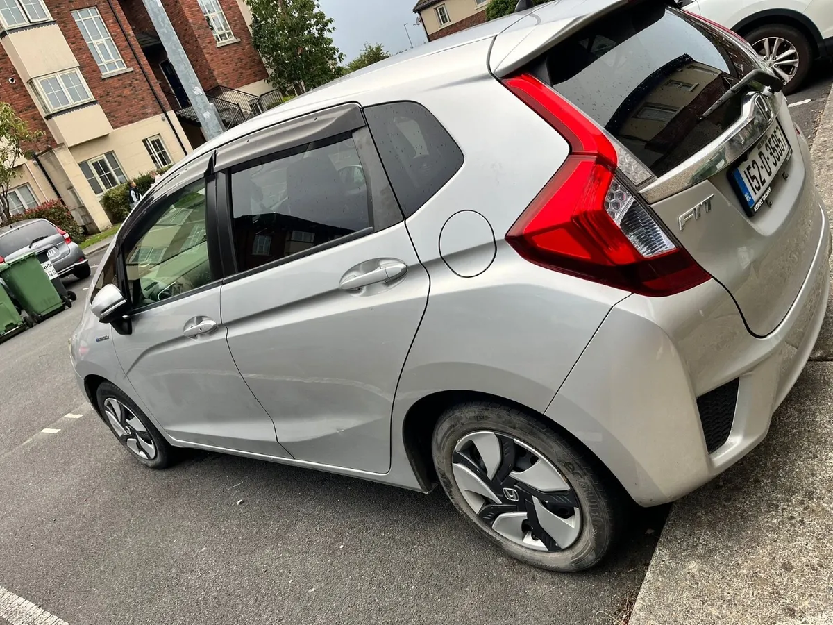 Honda Fit 2015 - Image 4