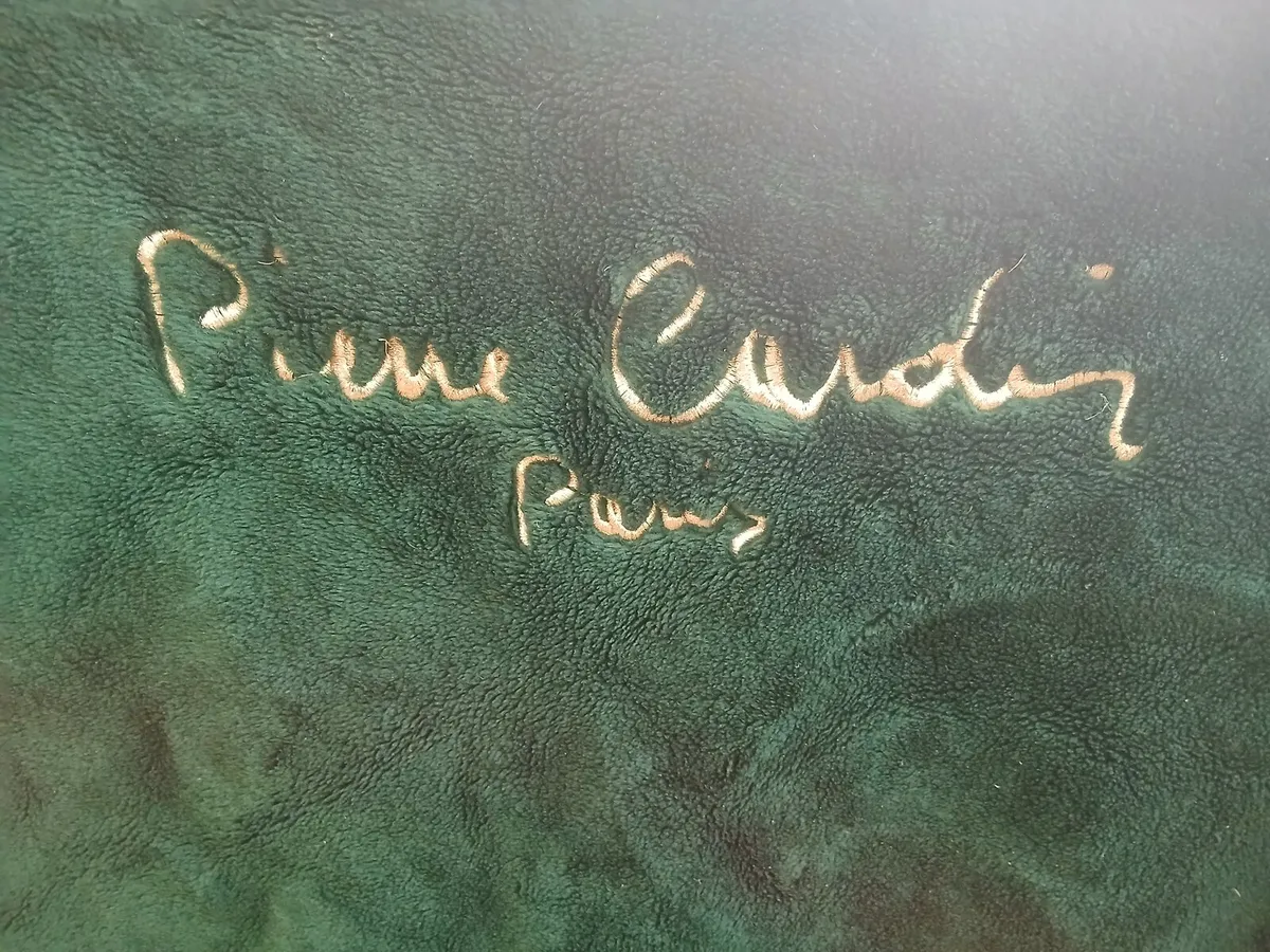 Large green throw/ rug - Image 2