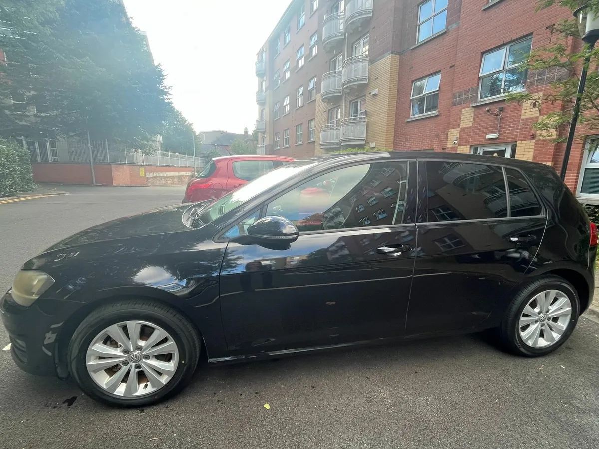 Volkswagen Golf 2015 - Image 2