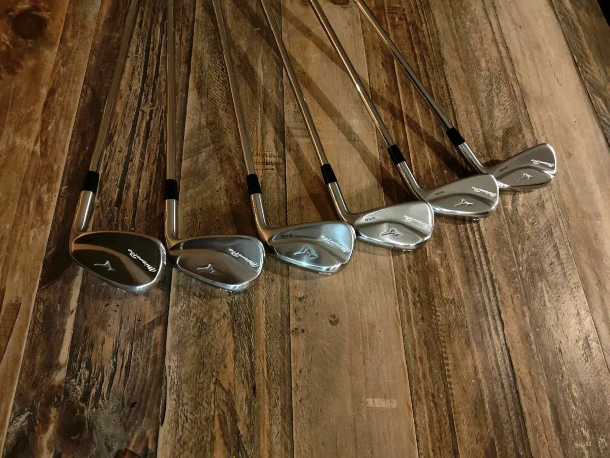 Mizuno pro 245 - Image 2