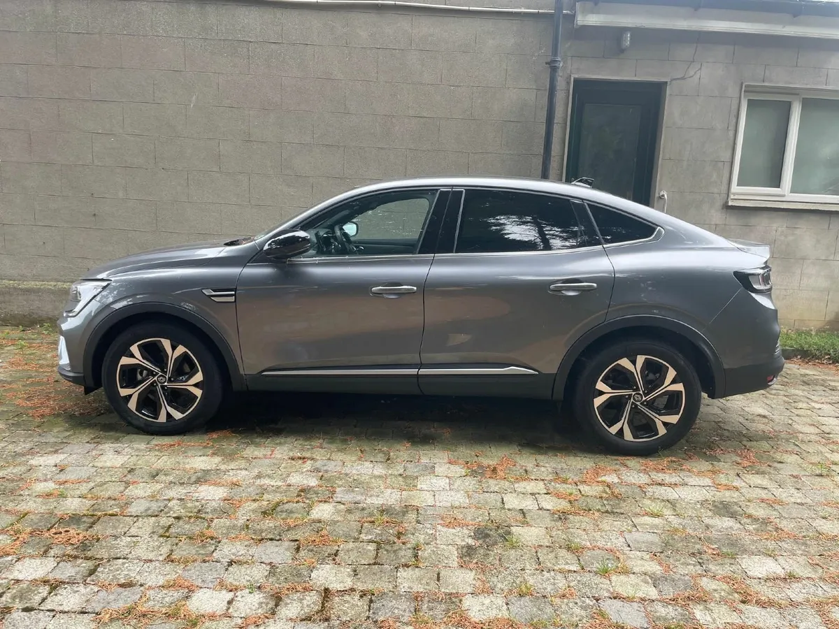 Renault Arkana Etech Hybrid at a €10,000 discount - Image 2