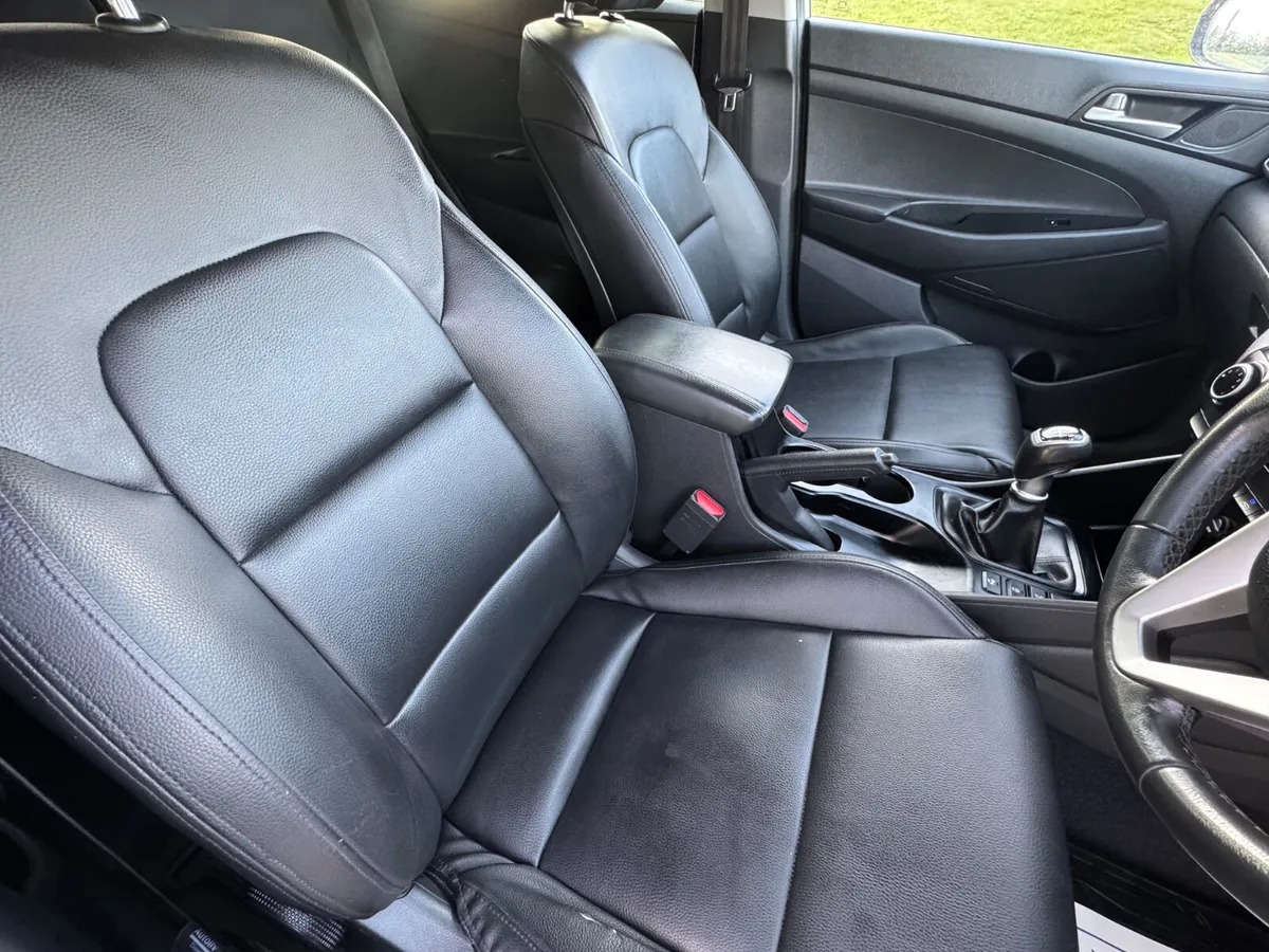 Hyundai Tucson 2020 4x4 diesel - Image 3