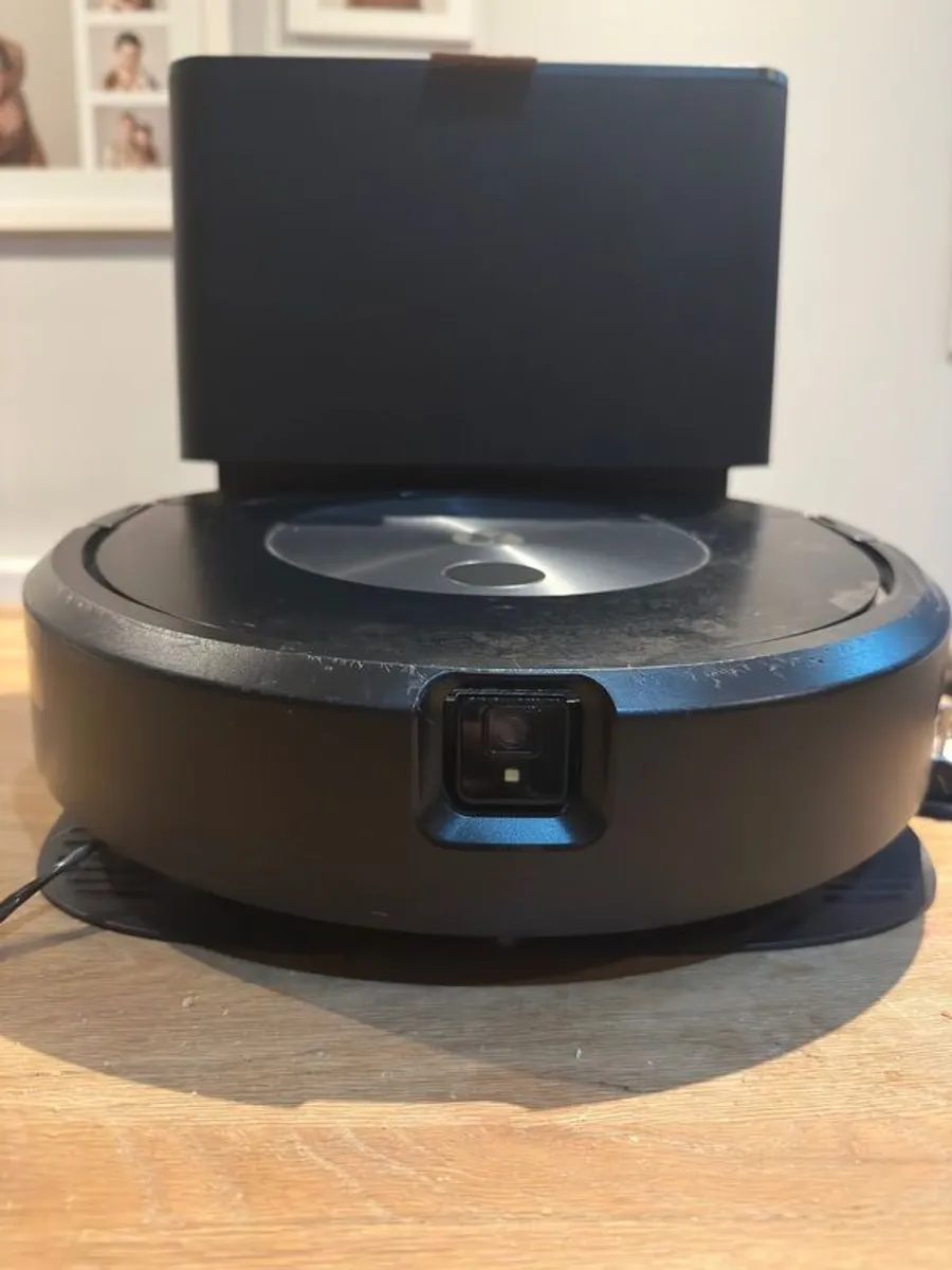 iRobot Roomba Combo j7+ Robot Vacuum & Mop with Clean Base - Image 1